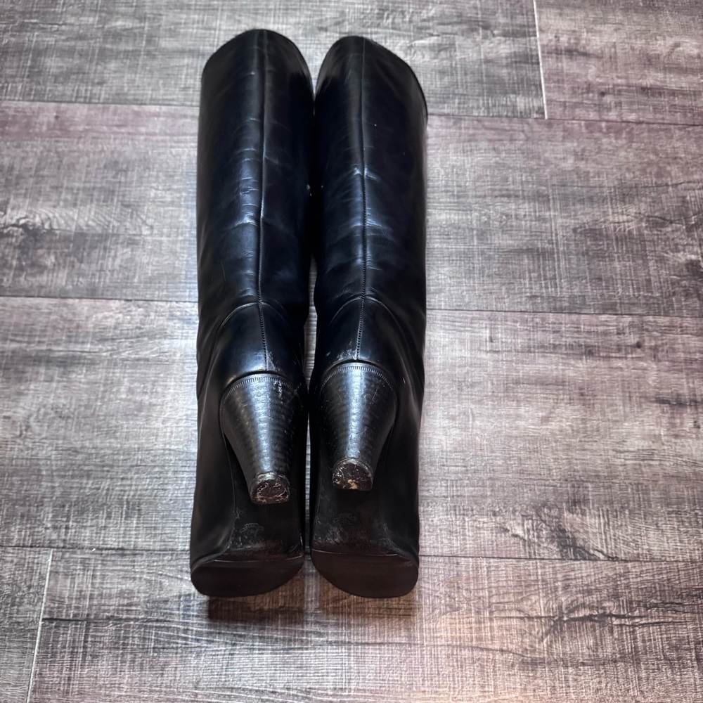 Vintage Gucci Black Leather Heeled Riding Boots - Picture 4 of 15